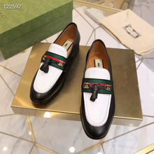 Load image into Gallery viewer, Gucci Unisex GG Loafer Web Interlocking G White Black Leather Green Red Web