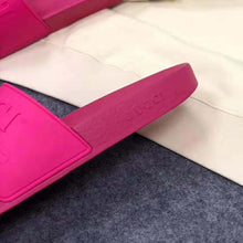 Load image into Gallery viewer, Gucci Unisex Gucci Logo Rubber Slide Sandal-Rose