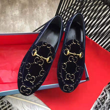 Load image into Gallery viewer, Gucci Unisex Jordaan GG Velvet Loafer-Navy