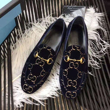 Load image into Gallery viewer, Gucci Unisex Jordaan GG Velvet Loafer-Navy