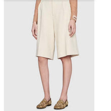 Load image into Gallery viewer, Gucci Unisex Maxi GG Jordaan Loafer Camel Ebony Maxi Canvas Canvas
