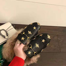 Load image into Gallery viewer, Gucci Unisex Princetown Embroidered Leather Slipper with Bees and Stars in Lamb Wool-Black