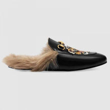 Load image into Gallery viewer, Gucci Unisex Princetown Slipper with Tiger in Lamb Wool-Black