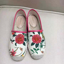 Load image into Gallery viewer, Gucci Women Flora Print Canvas Espadrille-Pink