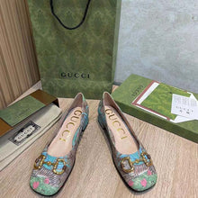 Load image into Gallery viewer, Gucci Women GG Tiger Ballet Flat Horsebit Tiger Flower Beige Ebony Supreme Canvas