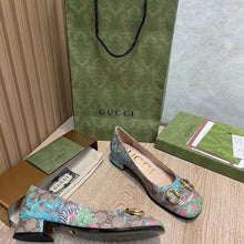 Load image into Gallery viewer, Gucci Women GG Tiger Ballet Flat Horsebit Tiger Flower Beige Ebony Supreme Canvas