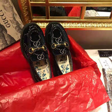 Load image into Gallery viewer, Gucci Women GG Velvet Lug Sole Loafer in GG Velvet 2.5 cm Heel-Navy