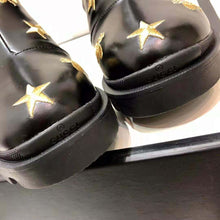 Load image into Gallery viewer, Gucci Women Gucci Embroidered Leather Ankle Boot with Belt in Black leather 6 cm Heel