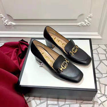 Load image into Gallery viewer, Gucci Women Gucci Zumi Leather Mid-Heel Loafer with Interlocking G Horsebit in 5.6 cm Height-Black