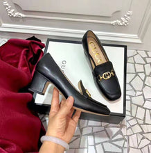 Load image into Gallery viewer, Gucci Women Gucci Zumi Leather Mid-Heel Loafer with Interlocking G Horsebit in 5.6 cm Height-Black