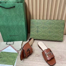 Load image into Gallery viewer, Gucci Women Interlocking G Cut Out Slide Sandal Cuir Leather Flat