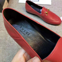 Load image into Gallery viewer, Gucci Women Leather Horsebit Loafer 1.27cm Height-Red