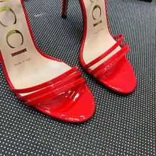 Load image into Gallery viewer, Gucci Women Patent Leather Sandal 11.4cm Thin Heel-Red