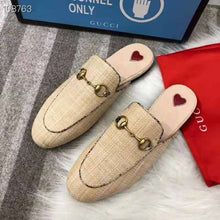Load image into Gallery viewer, Gucci Women Princetown Raffia Slipper 1cm Heel-Sandy