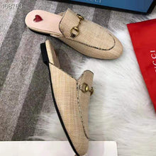 Load image into Gallery viewer, Gucci Women Princetown Raffia Slipper 1cm Heel-Sandy