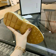 Load image into Gallery viewer, Gucci Women Rhyton Glitter Gucci Leather Sneake-Beige
