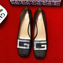Load image into Gallery viewer, Gucci Women Shoe Leather Mid-Heel Pump with Crystal G 50mm Heel-Black