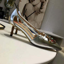 Load image into Gallery viewer, Gucci Women Shoes Metallic Leather Pump with Crystal Double G 50mm Heel-Silver