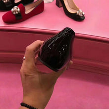 Load image into Gallery viewer, Gucci Women Shoes Patent Leather Ballet Flat with Bee 10mm Heel-Black