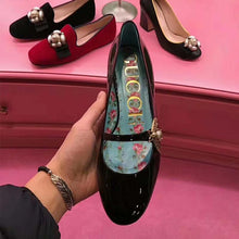 Load image into Gallery viewer, Gucci Women Shoes Patent Leather Ballet Flat with Bee 10mm Heel-Black
