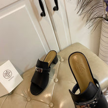 Load image into Gallery viewer, Hermes Blossom Mule Black