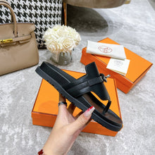 Load image into Gallery viewer, Hermes Elixir Sandal Black