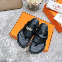 Load image into Gallery viewer, Hermes Elixir Sandal Black