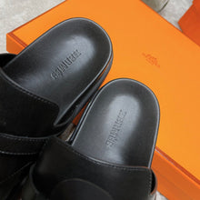 Load image into Gallery viewer, Hermes Elixir Sandal Black