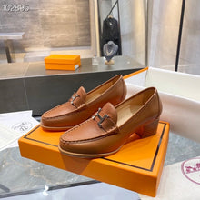 Load image into Gallery viewer, Hermes Elysee  Pump Brown