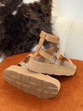 Load image into Gallery viewer, Hermes Eze 30 Sandal