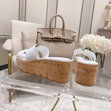 Load image into Gallery viewer, Hermes Eze 30 Sandal White