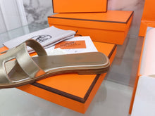 Load image into Gallery viewer, Hermes Oran Sandal