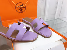 Load image into Gallery viewer, Hermes Oran Sandal Jade