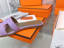 Load image into Gallery viewer, Hermes Oran Sandal Jade