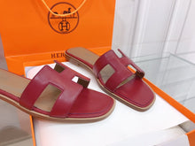 Load image into Gallery viewer, Hermes Oran Sandal Red