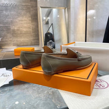 Load image into Gallery viewer, Hermes Paris Loafer