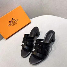 Load image into Gallery viewer, Hermes Women Amica Sandal Calfskin Two Intertwined Initials Straight Cut Edges-Black