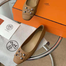 Load image into Gallery viewer, Hermes Women Danseuse Ballet Flat in Calfskin Leather-Brown