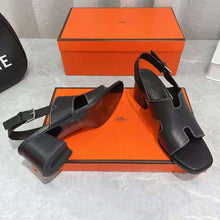 Load image into Gallery viewer, Hermes Women Elbe 60 Sandal in Calfskin Leather-Black