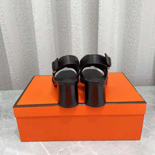 Load image into Gallery viewer, Hermes Women Elbe 60 Sandal in Calfskin Leather-Black