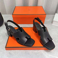 Load image into Gallery viewer, Hermes Women Elbe 60 Sandal in Calfskin Leather-Black