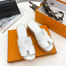 Load image into Gallery viewer, Hermes Women Eze 30 Sandal in 7cm Heel Height-White