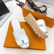 Load image into Gallery viewer, Hermes Women Eze 30 Sandal in 7cm Heel Height-White