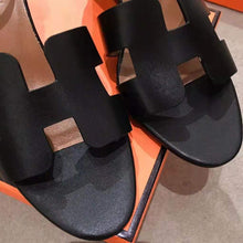 Load image into Gallery viewer, Hermes Women Legend Sandal Calfskin Iconic "H" 7.5 cm Heel-Black