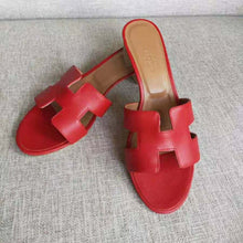 Load image into Gallery viewer, Hermes Women Oasis Sandal Calfskin Iconic "H" 5.6cm Heel-Red