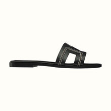 Load image into Gallery viewer, Hermes Women Oran Sandal Calfskin Stitched Detail Iconic "H"-Black