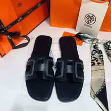 Load image into Gallery viewer, Hermes Women Oran Sandal Calfskin Stitched Detail Iconic "H"-Black