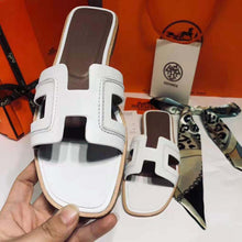 Load image into Gallery viewer, Hermes Women Oran Sandal Calfskin Stitched Detail Iconic "H"-White