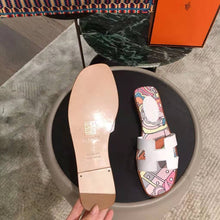 Load image into Gallery viewer, Hermes Women Oran Sandal Cotton Canvas "Faubourg Rainbow" Print-White