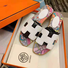 Load image into Gallery viewer, Hermes Women Oran Sandal Cotton Canvas "Faubourg Rainbow" Print-White